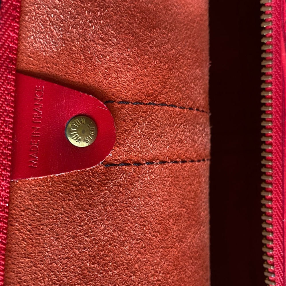 LOUIS VUITTON 'KEEPALL 60' RED EPI DUFFLE BAG - Picture 6 of 15